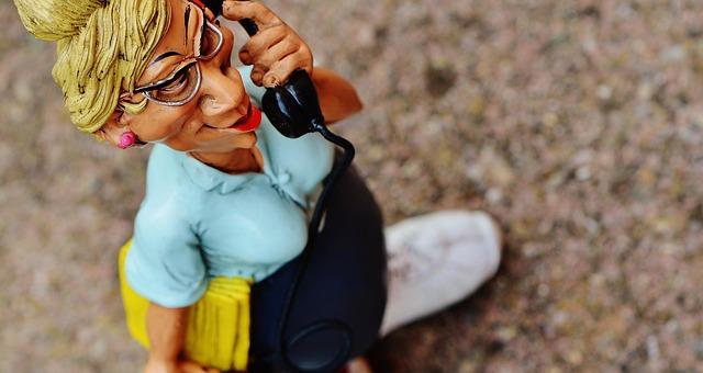 logiciel marketing tout-en-un facile à mettre en place mettre en place sans connaissance technique